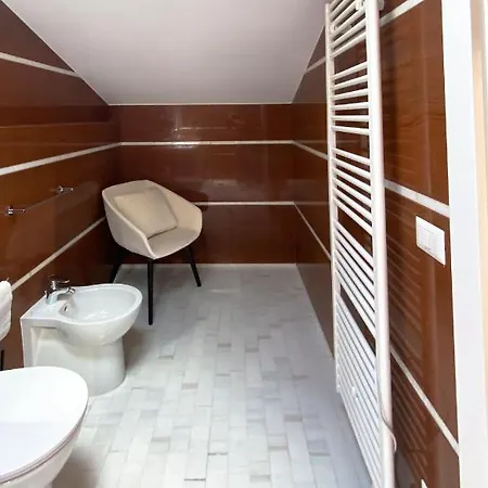 Le Stanze Di Gianmarmo - Via Di Mezzo Affittacamere Mirandola