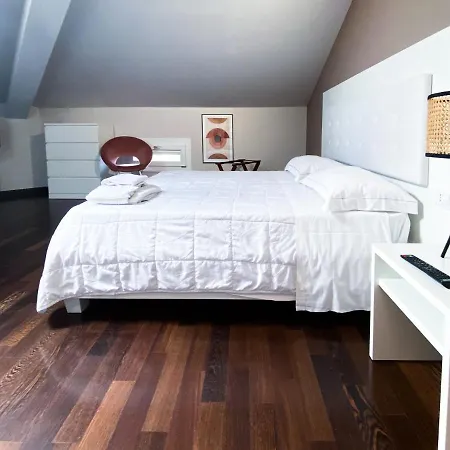 Affittacamere Le Stanze Di Gianmarmo - Via Di Mezzo Mirandola