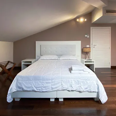 Le Stanze Di Gianmarmo - Via Di Mezzo 3*