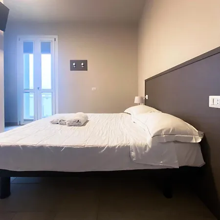 Le Stanze Di Gianmarmo - Via Di Mezzo 3* Mirandola