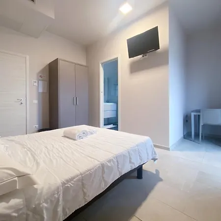 Affittacamere Le Stanze Di Gianmarmo - Via Di Mezzo