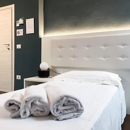 Le Stanze Di Gianmarmo - Via Di Mezzo 3* Mirandola