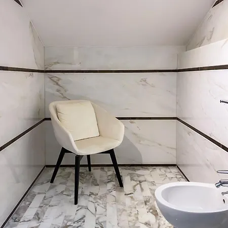 Affittacamere Le Stanze Di Gianmarmo - Via Di Mezzo Mirandola