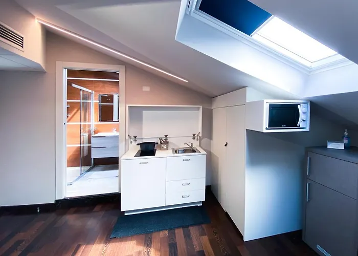 ゲストハウス Le Stanze Di Gianmarmo - Via Di Mezzo 3*