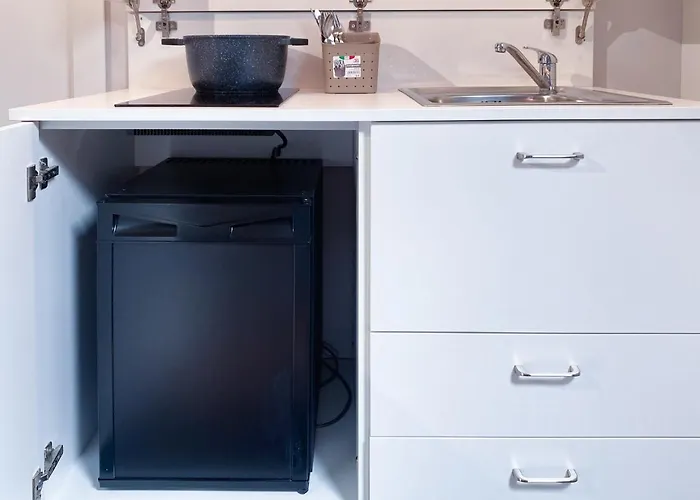 Le Stanze Di Gianmarmo - Via Di Mezzo ゲストハウス ミランドラ