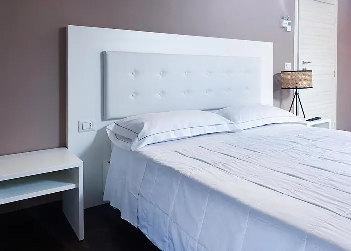 Affittacamere Le Stanze Di Gianmarmo - Via Di Mezzo