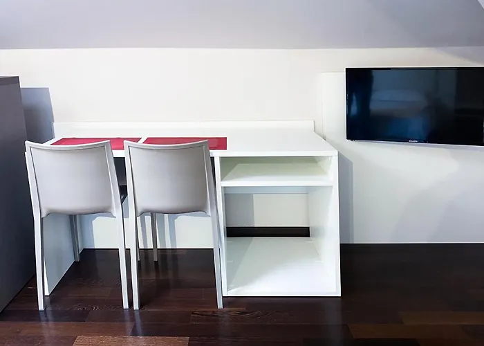 Le Stanze Di Gianmarmo - Via Di Mezzo 3*