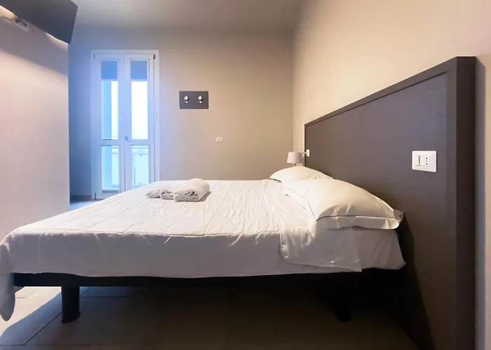 Le Stanze Di Gianmarmo - Via Di Mezzo 3* Mirandola