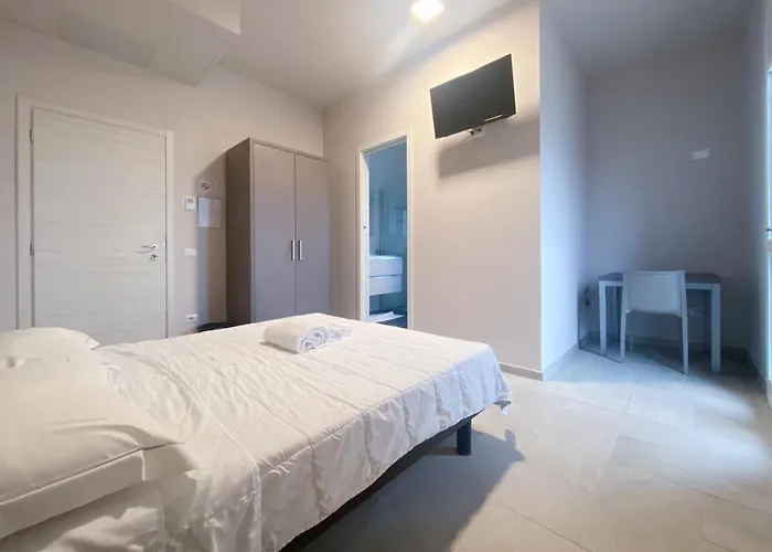 Affittacamere Le Stanze Di Gianmarmo - Via Di Mezzo