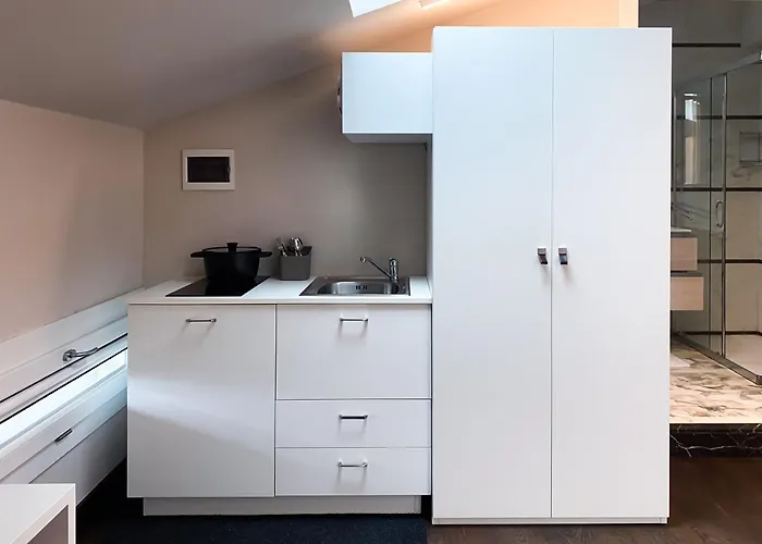 Le Stanze Di Gianmarmo - Via Di Mezzo 3*