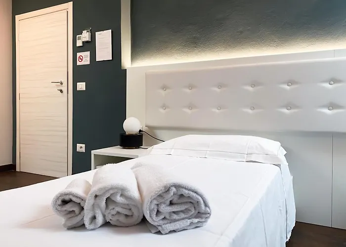 Le Stanze Di Gianmarmo - Via Di Mezzo 3* Mirandola